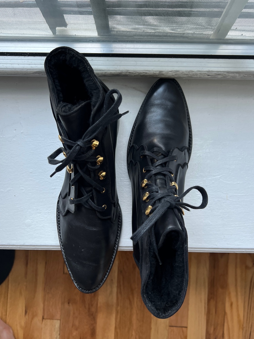 Sarah Flint - Gravati Shearling-Lined Leather Lace Up Ankle Boots